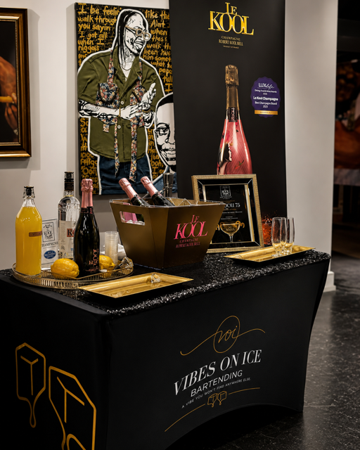 Le Kool Champagne VIP Service and Ice Bucket